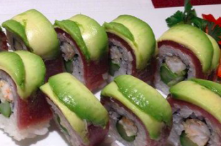 Sushi tonno e asparagi