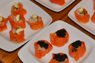 Sushi albicocca e salmone
